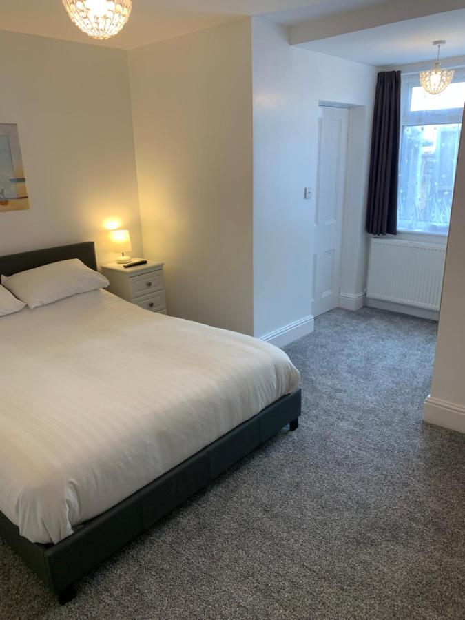 Delamere ground floor holiday flat Blackpool Eksteriør billede