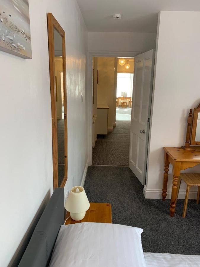 Delamere ground floor holiday flat Blackpool Eksteriør billede